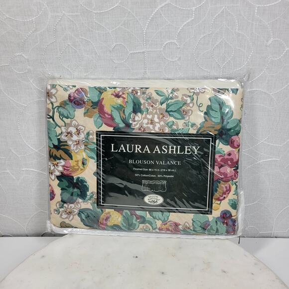 Vintage Laura Ashley Rubens Floral Blouson Valance 86x15 New in Package - Picture 10 of 13